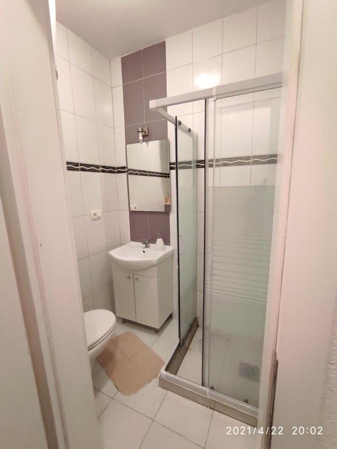 Apartmani Quattro Starigrad Paklenica Exterior foto